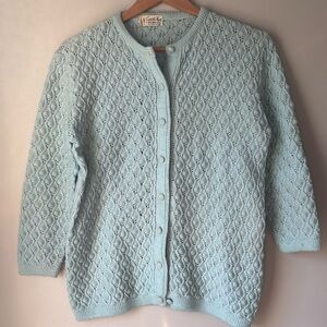 60s vintage cuddle knit wintuk knit cardigan | baby blue knitted button size M